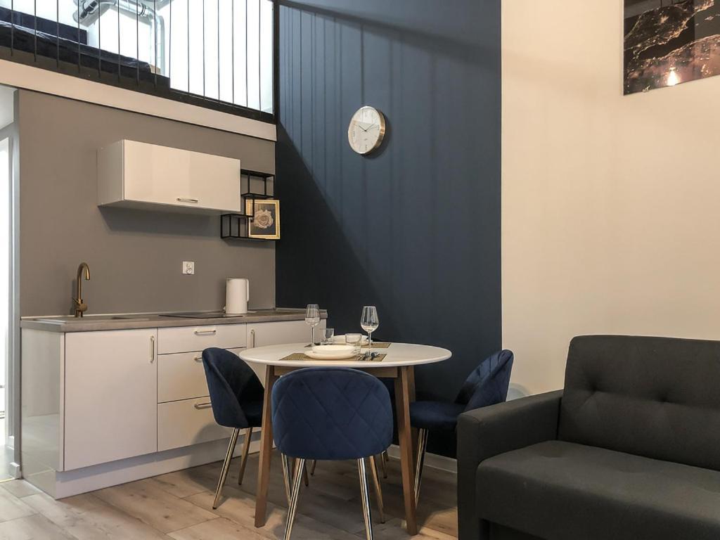 Airport Apartment Breslau Exterior foto
